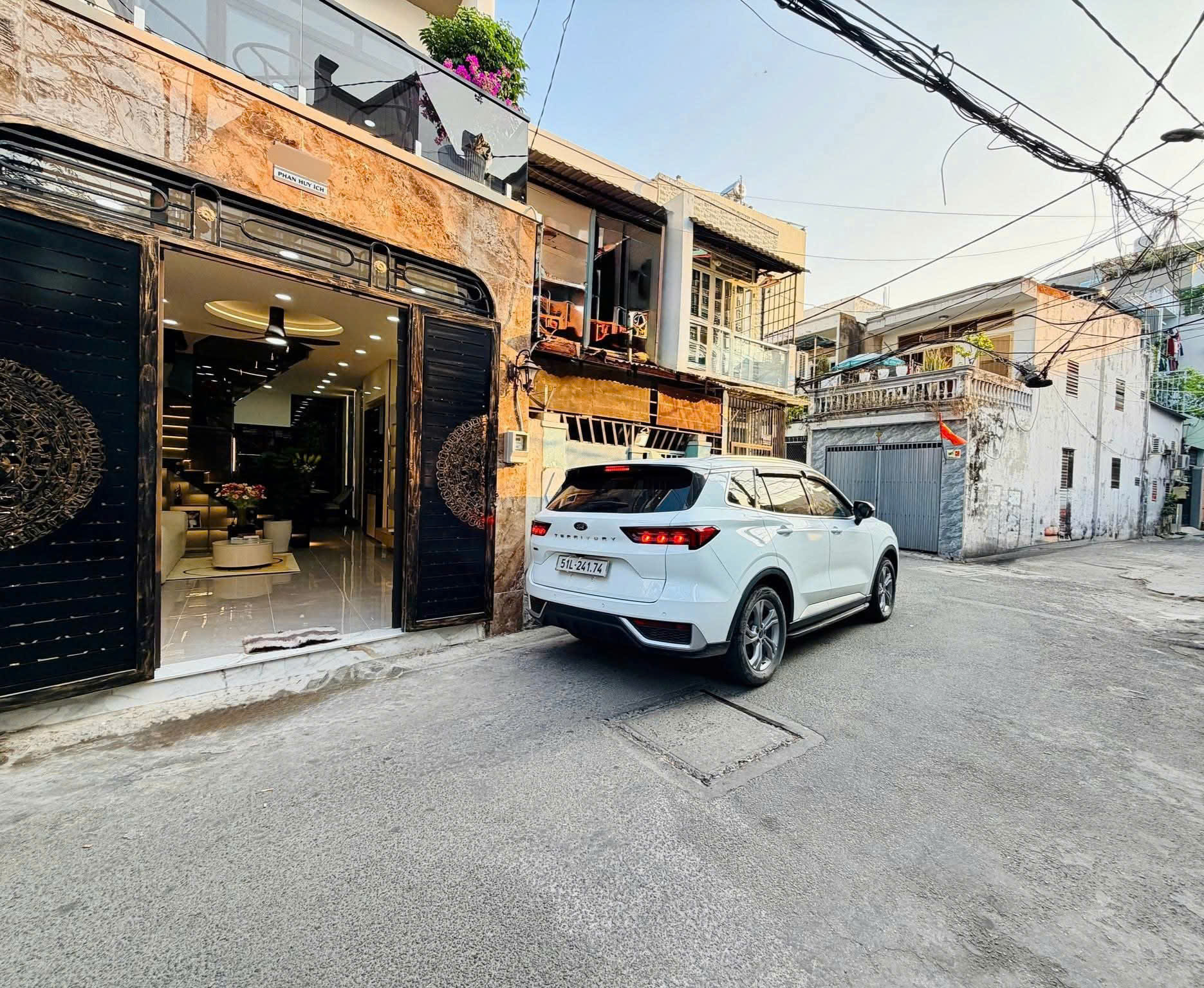 Bán nhà gò vấp giá chỉ 6.5 tỷ TL – Nhà xây mới đường Phan Huy ích – Hẻm xe hơi kinh doanh buôn bán